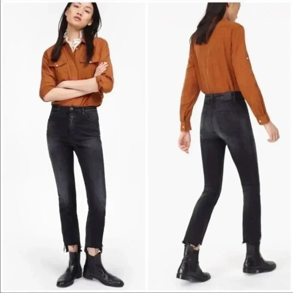 5/$100 CLOSED || Rose High Waist Black Deconstructed Wash Cropped Raw Step Hem